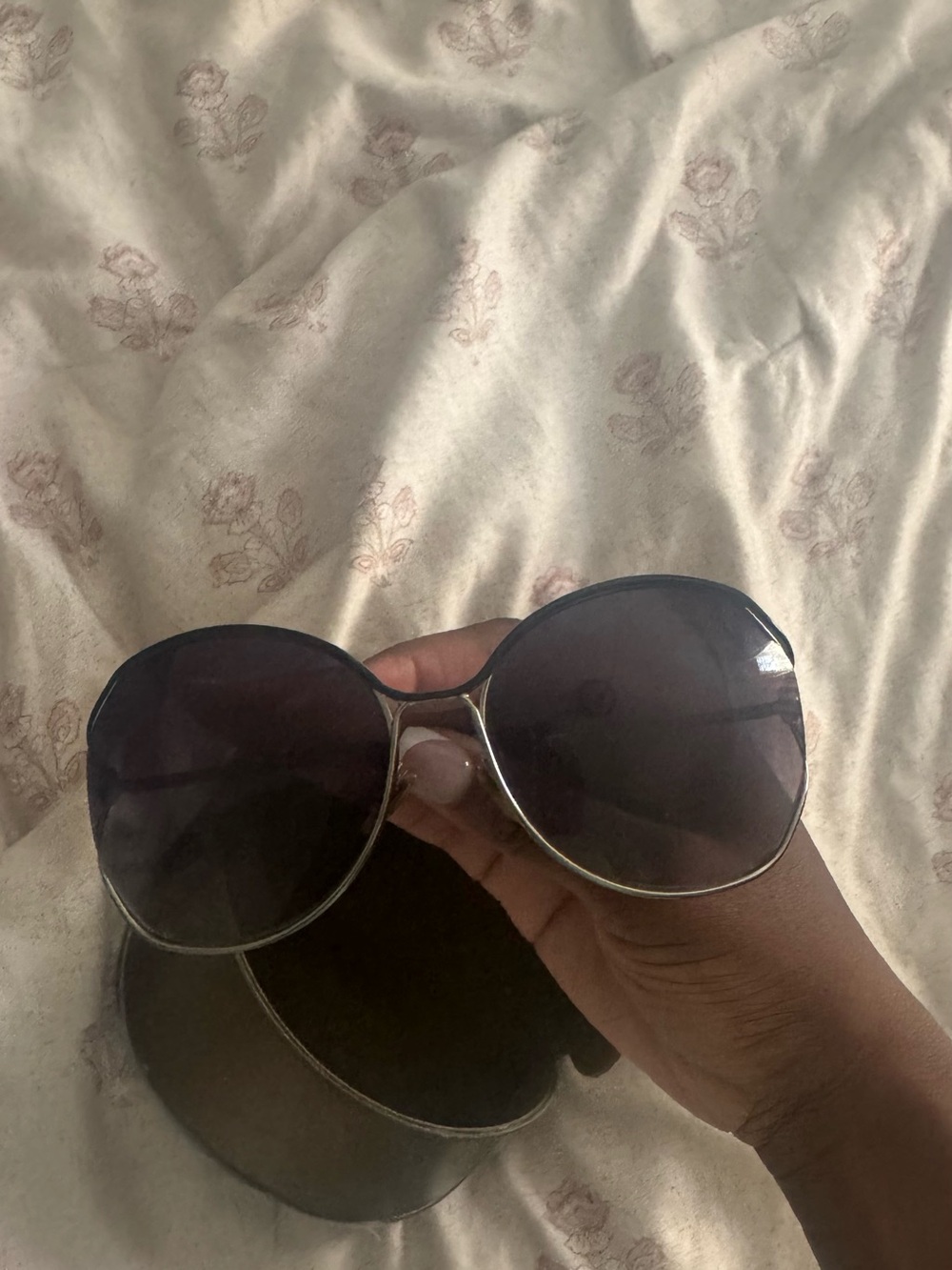 Gucci Oversized Sunglasses with Dark Gray Lenses and Silver Frame